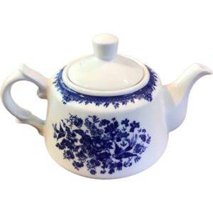 قوری چینی سفید با طرح گل فریماه