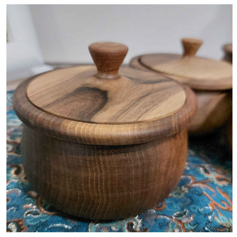 قندان چوبی دستساز با درب – سبک روستیک الهه