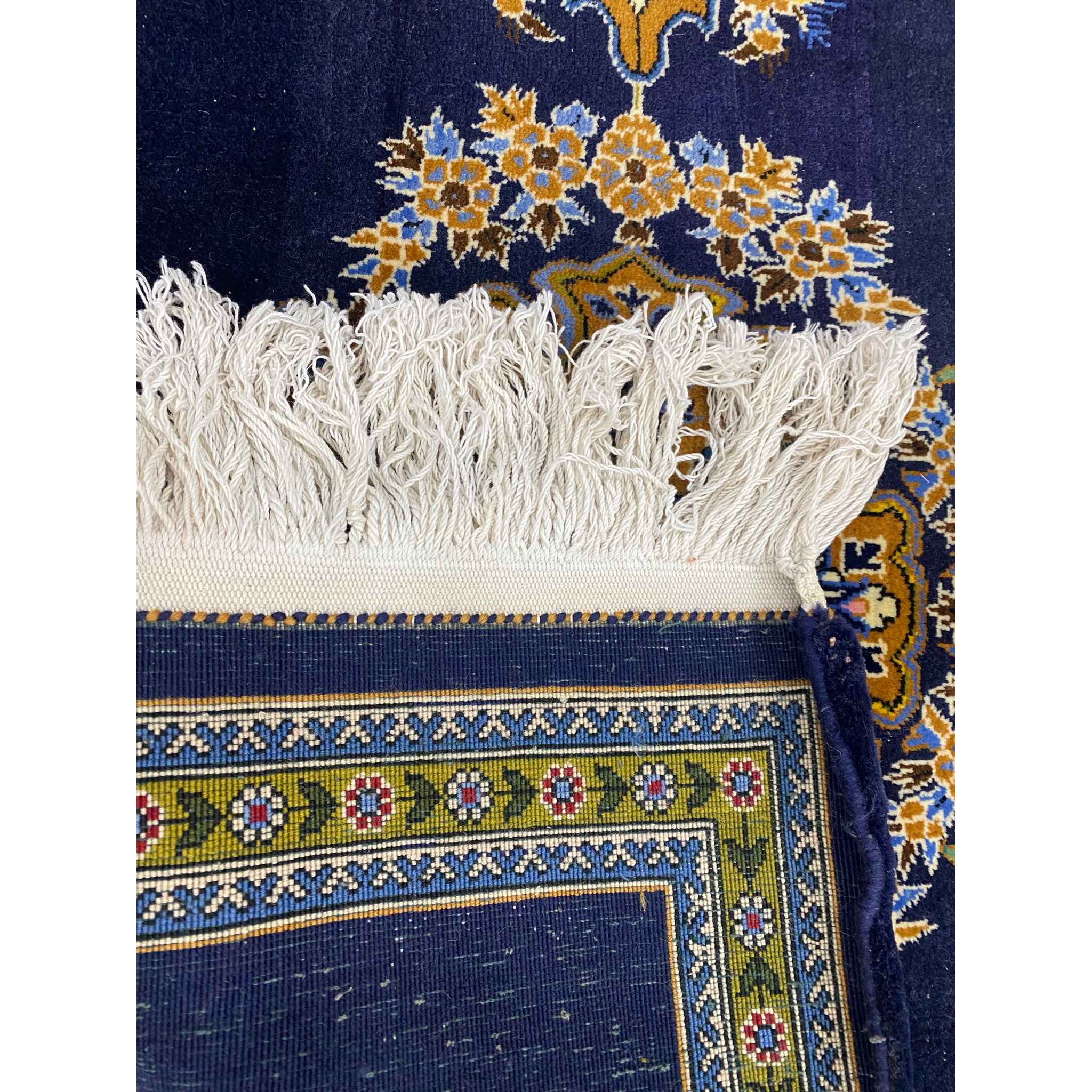 سجاده دستباف اصیل ایرانی، سجاده نفیس سرمهای