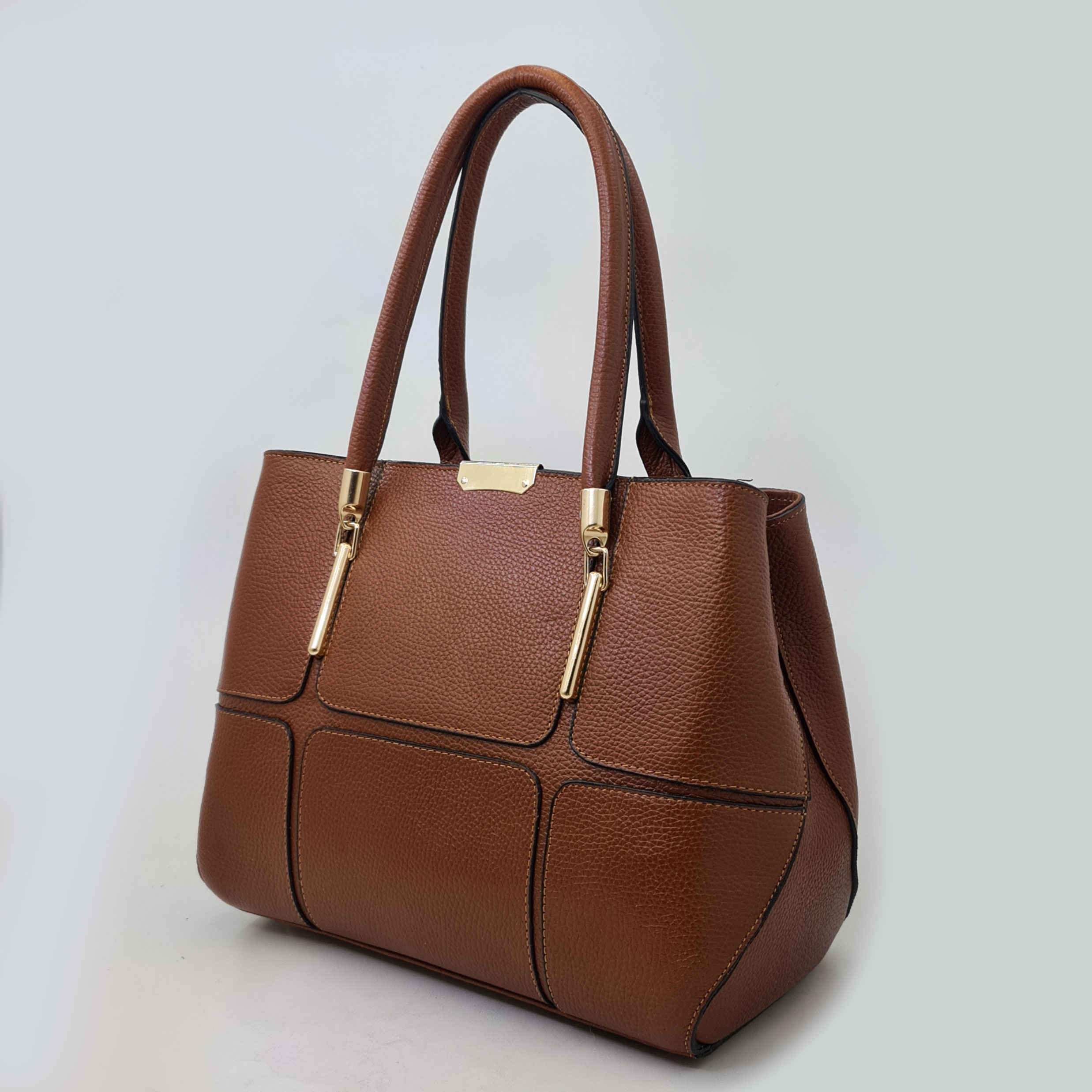 کیف دستی چرم قهوهای مدل Bauletto با ظرفیت زیاد و دو دسته