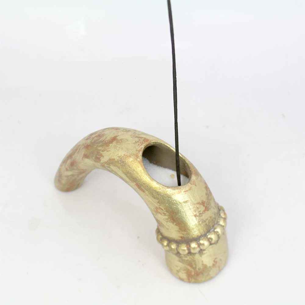 مجسمه سفالی دستساز عود – طرح شاخ
