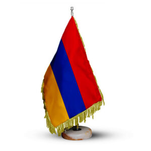 پرچم رومیزی ارمنستان با پایه سنگی