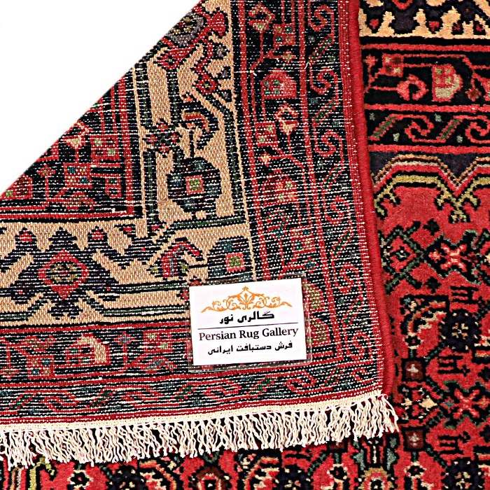 فرش دستباف عشایری همدان طرح ماهی (هراتی) – پشم قرمز