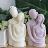 شمع مجسمه دست ساز با طرح آغوش برای هدیه و تزیین