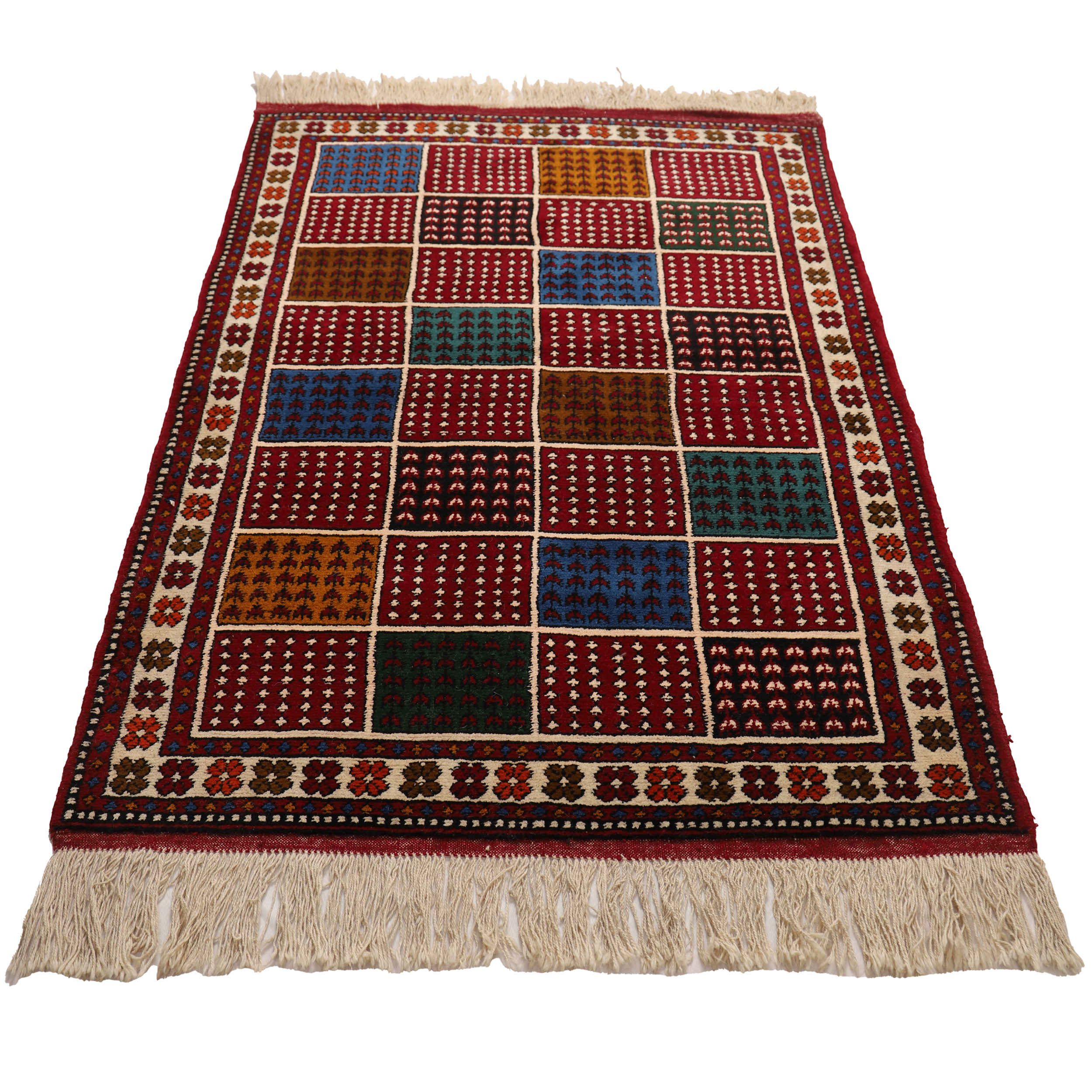 فرش دستباف عشایری خراسان طرح خشتی – پشم زرشکی