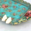 سینی تزئینی پایه دار پلی استر طرح پرنده و گل فیروزه ای
