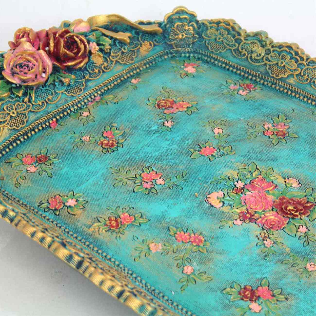 سینی تزئینی پایه دار پلی استر طرح پرنده و گل فیروزه ای