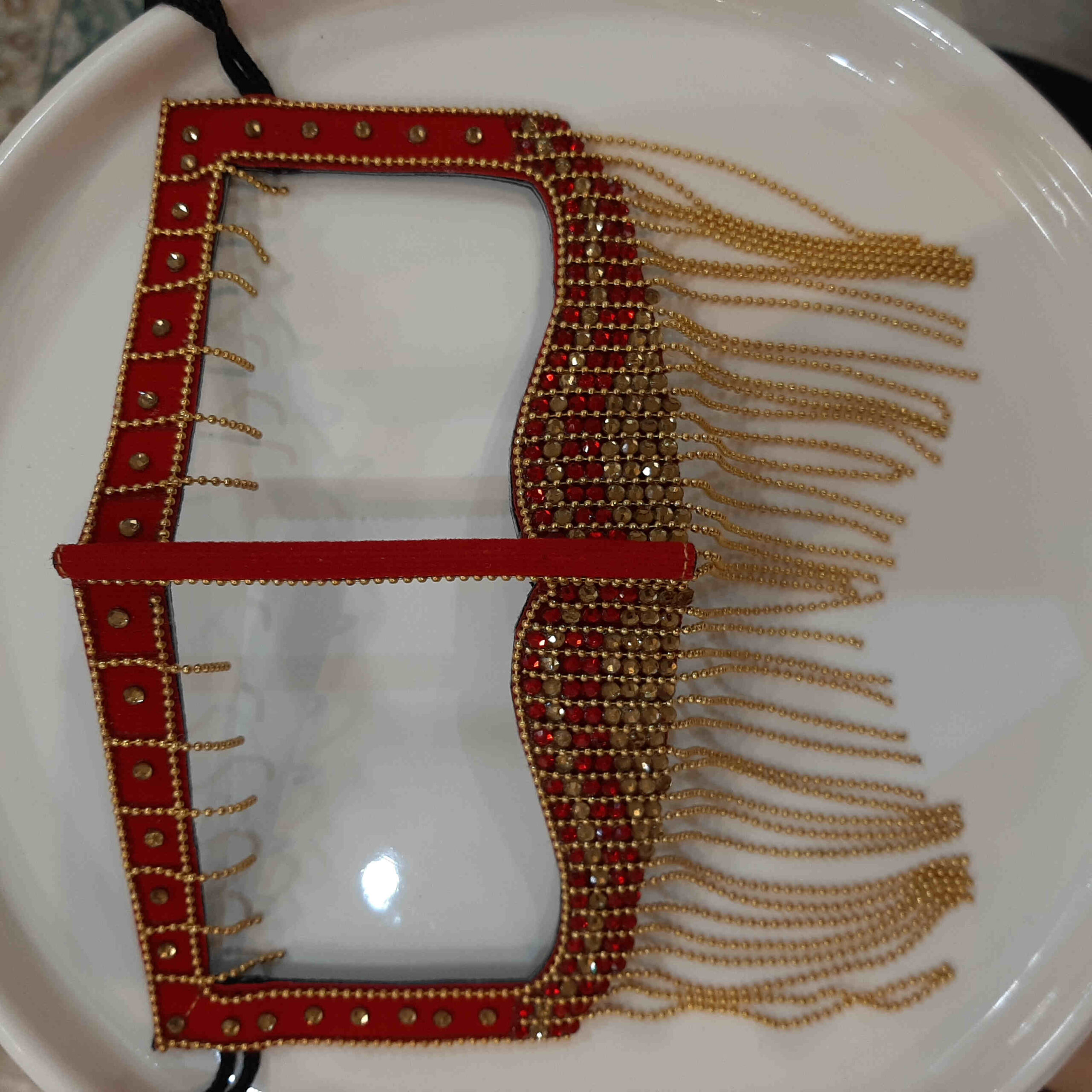 ماسک دست‌ساز بتوله از جنس سنگ مصنوعی – برقع خلیجی