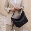 کیف چرمی گشاد – مدل Hobo، مدل Snake