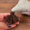 روکش کوسن سوزن‌دوزی - طرح برگ‌دوزی کرم (مجموعه ۲ عددی)