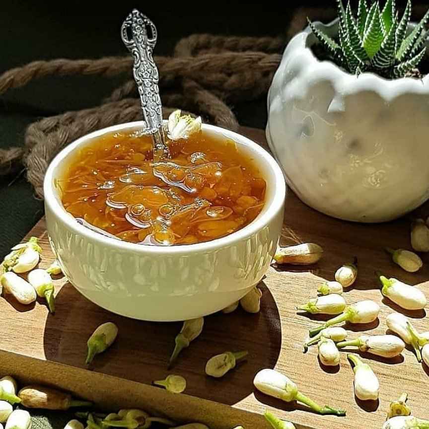 مربای ایرانی – گلبرگ‌های نارنج ۵۰۰ گرمی | کاملاً طبیعی، دست‌ساز