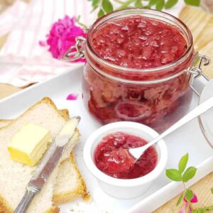 مربای ایرانی – گل محمدی ۵۴۰ گرمی | کاملاً طبیعی، دست‌ساز