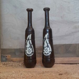 میل چوبی ایرانی با طرح بته جقه مناسب برای کودکان