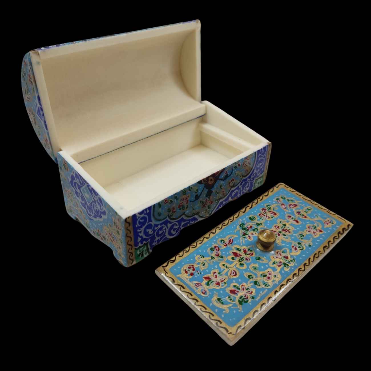 جعبه جواهرات استخوانی دستساز با طرح اسلیمی الهام گرفته از هنر ایرانی