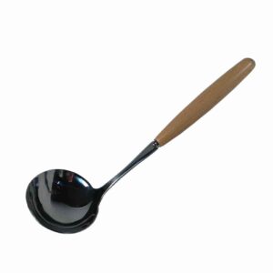 ملاقه استیل ضد زنگ با دسته چوبی