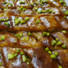 شیرینی ایرانی – باقلوا با مغز بادام و پسته ۷۵۰ گرم، (۲ عدد)