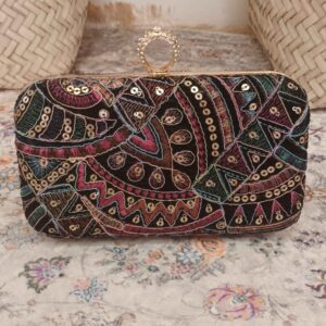 کیف دستی رسمی مخمل دوزی شده با طرح هندسی