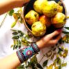 دستبند گلدوزی شده ایرانی – صنایع دستی شیک و لوکس با طرح گل