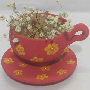 فنجان و نعلبکی سفالی دست‌ساز ایرانی برای یک تجربه دلنشین نوشیدن چای
