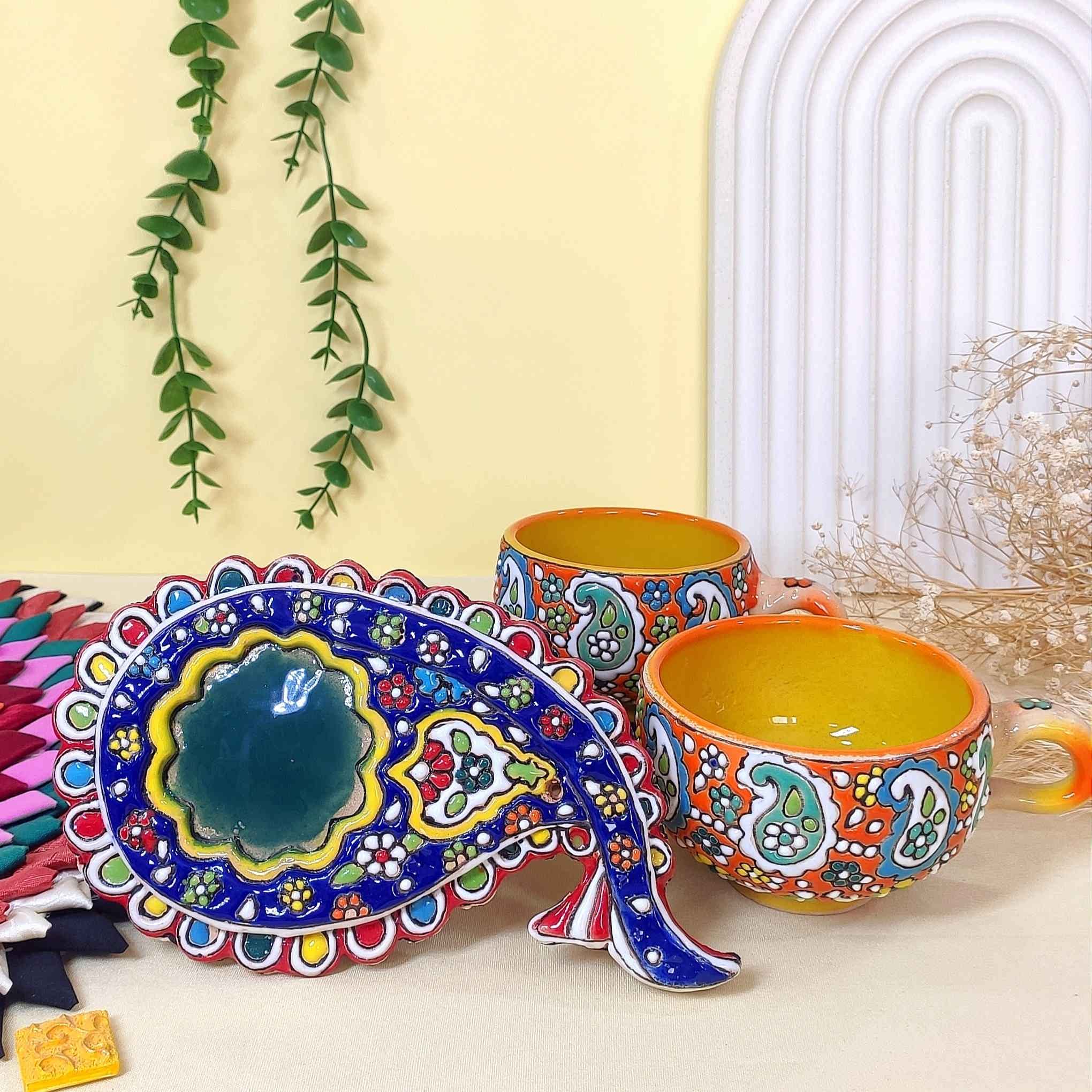 فنجان چایخوری سفال میناکاری دستساز ایرانی با نعلبکی ترمه (طرح میناکاری)