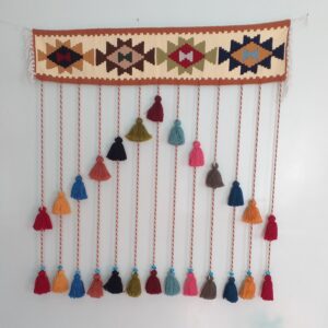 طرح گلیم سنتی دیواری منگوله ایرانی DIY مدل Artacama
