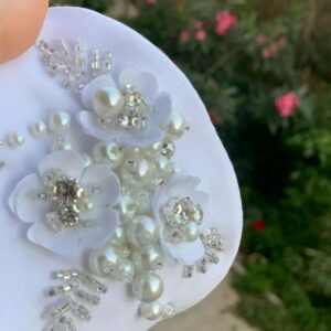 ماسک صورت از جنس پارچه ساتن مرغوب، طرح مروارید و گل
