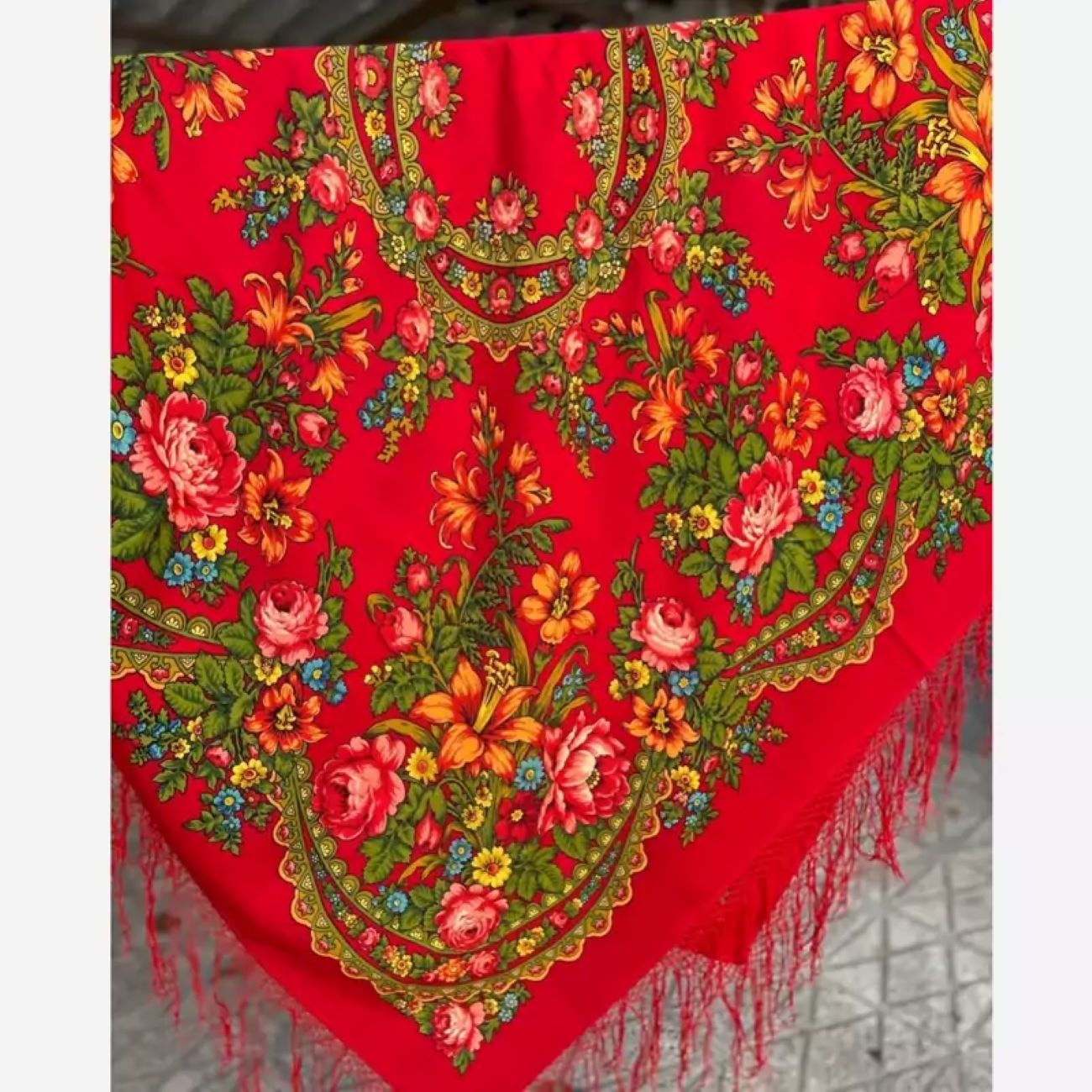 روسری ترکمنی دستساز Serene Elegance به رنگ آبی روشن – ترکیبی از سنت و آرامش