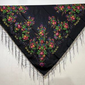 روسری ترکمن، تلفیقی بی‌نظیر از راحتی، رنگ و سنت ایرانی