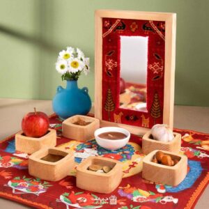 هفت سین چوبی طرح سنت جاودان با قاب آینه و فرش، مجموعه 7 عددی
