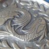 سینی برنجی تزئینی طرح دو ماهی کاملاً دست ساز