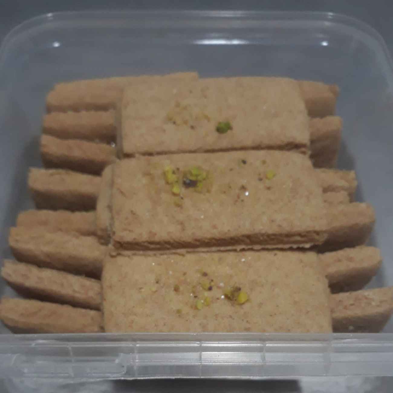 بیسکویت کرهای رژیمی با آرد گندم و شکر قهوهای ۸۰۰ گرم
