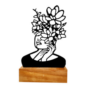 مجسمه چهره زن کوبیستی فلزی مینیمالیستی