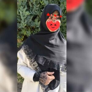 روسری زنانه – روسری با لبه‌های برش خورده برای پوشاندن بازو