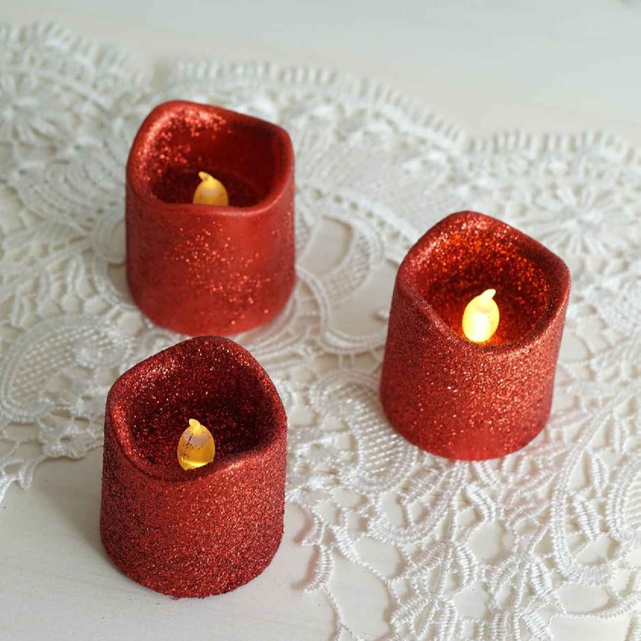 شمع الایدی Tealight برای جشنها با اکلیل قرمز (بسته 10 عددی)