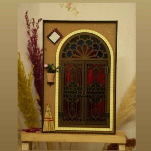 جاکلیدی آینه‌ای چوبی آویز با طرح درب بازشو سنتی