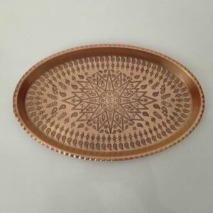 سینی پذیرایی مسی بیضی شکل – ترکیبی خیره کننده از میراث و کارایی
