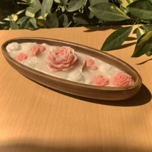 شمع معطر در شیشه چوبی – مناسب برای هدیه یا دکوراسیون منزل، طرح گل