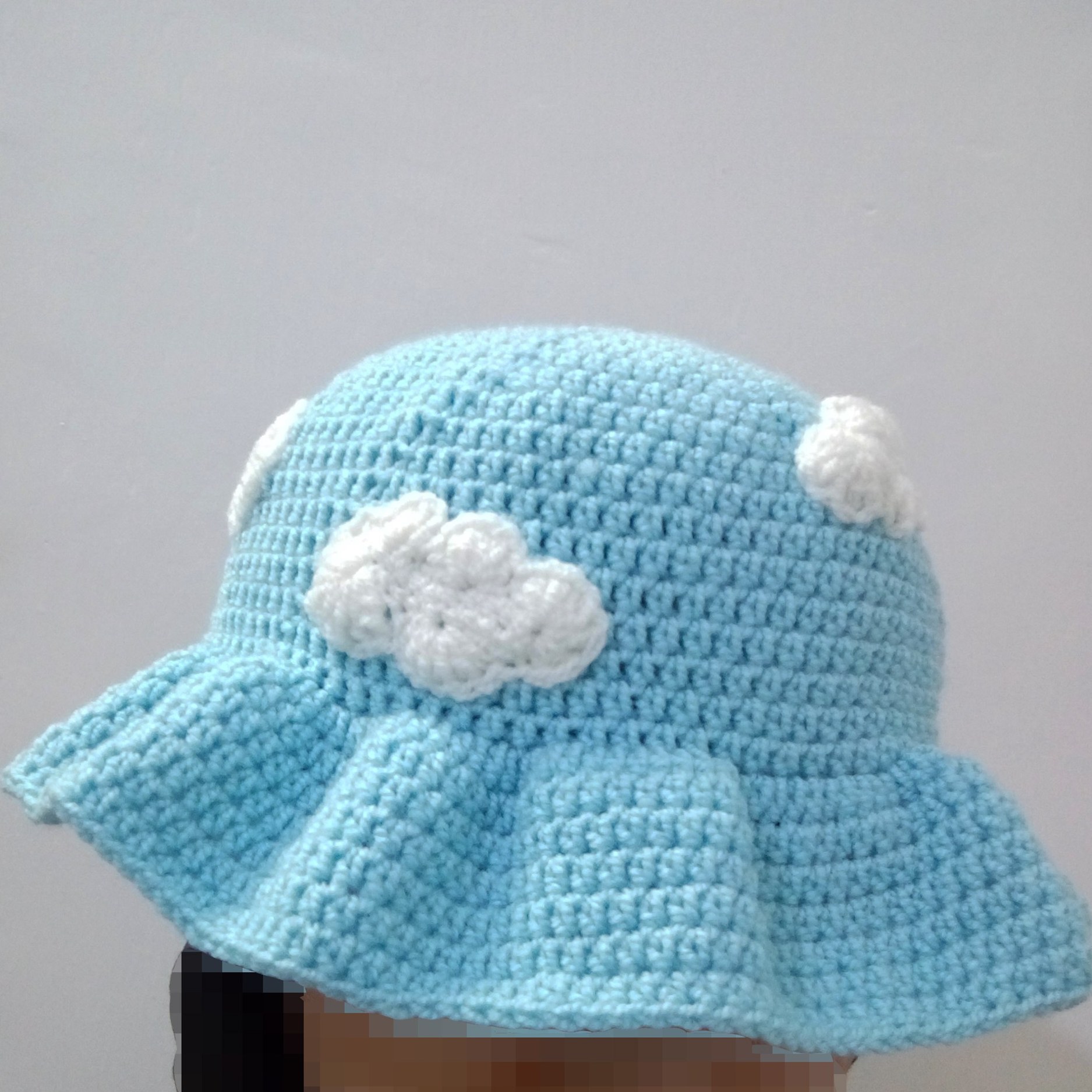 کلاه سطلی نرم قلاببافی شده – مناسب برای بهار و تابستان